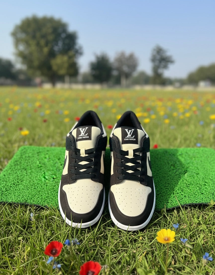 RetroCraft Black & Cream Sneakers