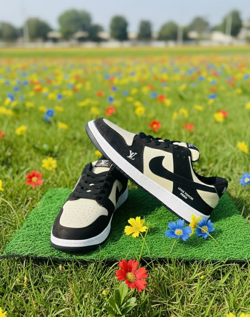 RetroCraft Black & Cream Sneakers