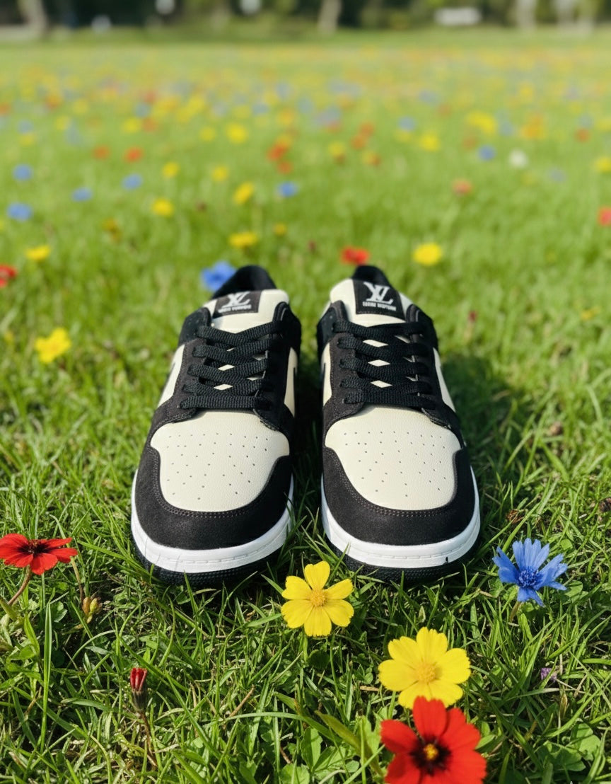 RetroCraft Black & Cream Sneakers