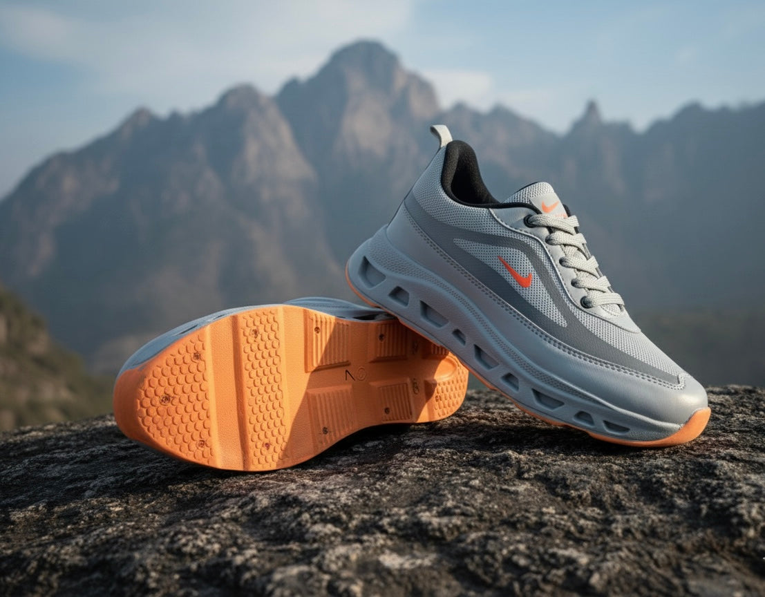 TrailNova Grey Sports Sneakers